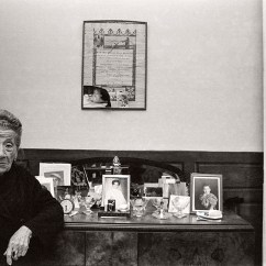 abuela Mariana, 1983